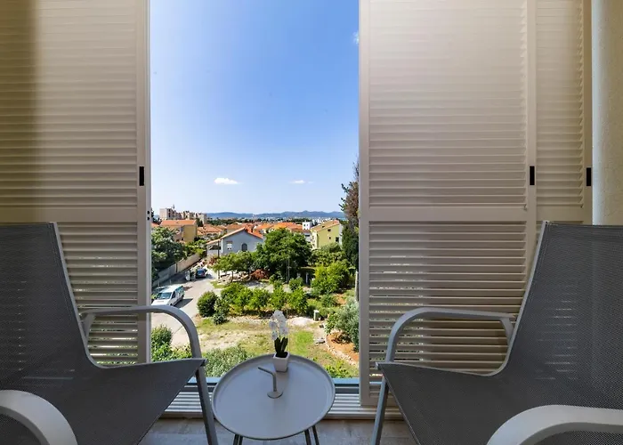 Apartament Lusea *